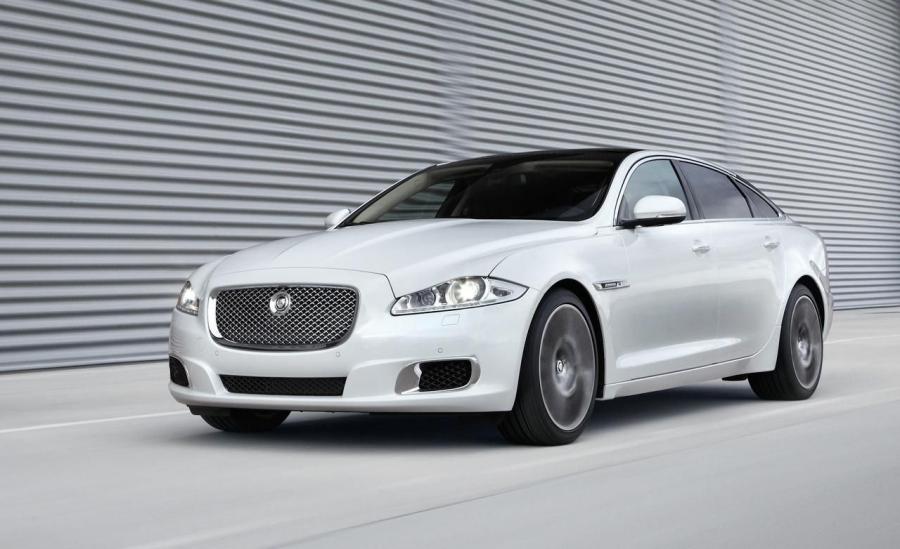  Jaguar XJ Ultimate 2013 года  (фото 28 из 29)